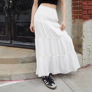 Brandy Melville “Izzy” White Maxi Skirt
